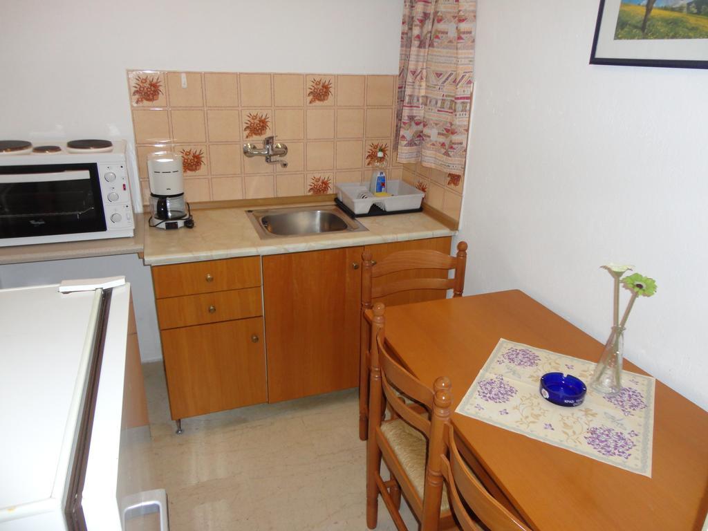 Maik Apartments Метаморфоси Стая снимка