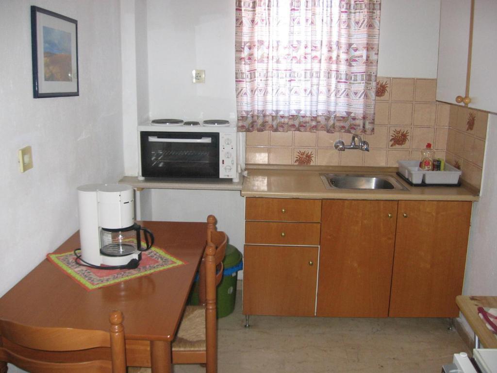 Maik Apartments Метаморфоси Екстериор снимка