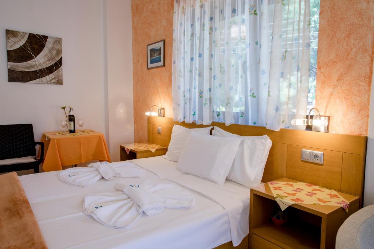 Maik Apartments Метаморфоси Екстериор снимка