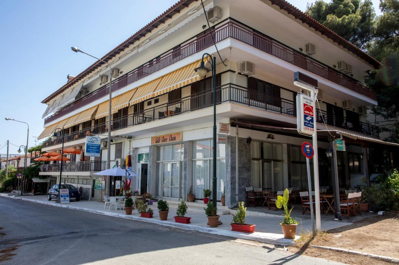 Maik Apartments Метаморфоси Екстериор снимка