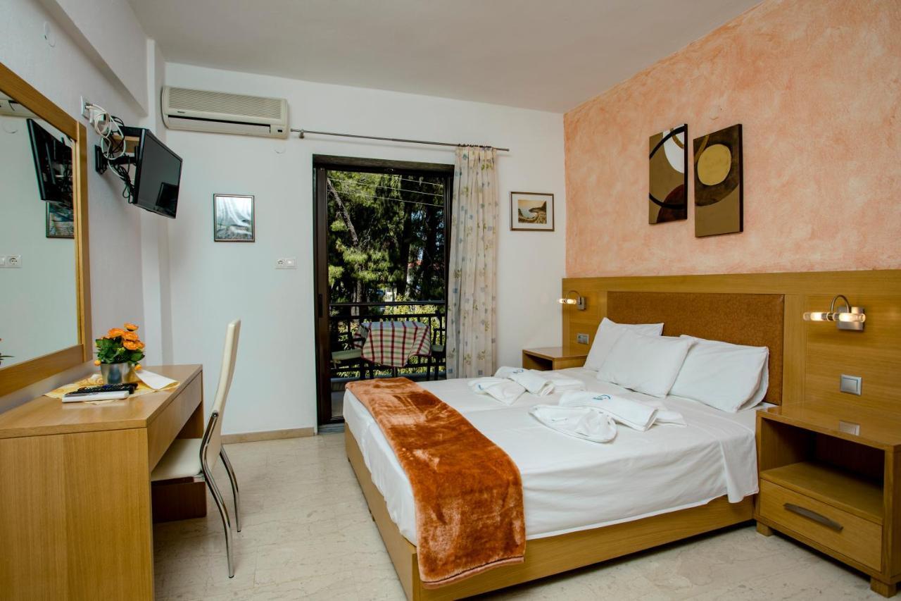 Maik Apartments Метаморфоси Екстериор снимка