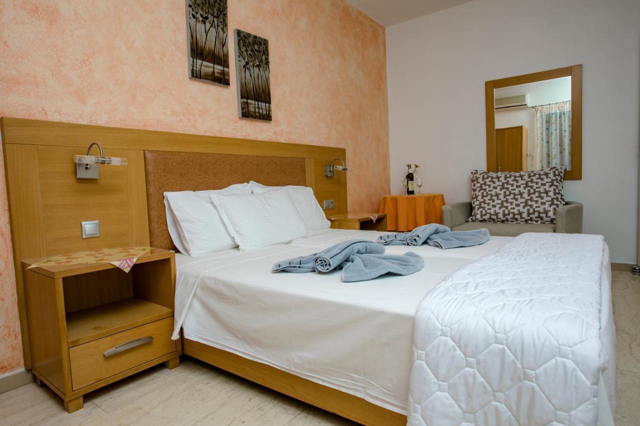 Maik Apartments Метаморфоси Екстериор снимка